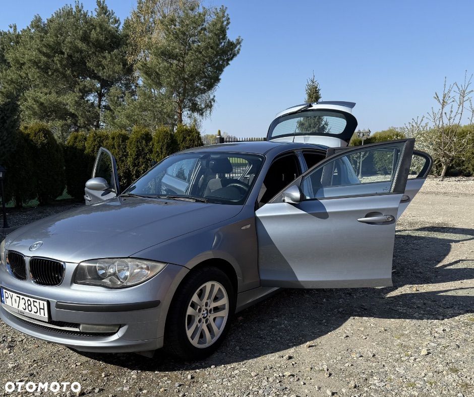 BMW Seria 1 - 1