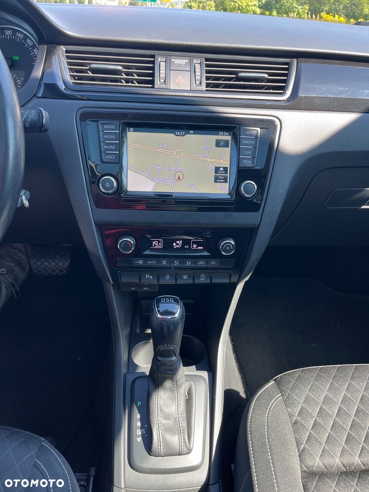 Skoda RAPID 1.4 TSI Drive DSG - 18