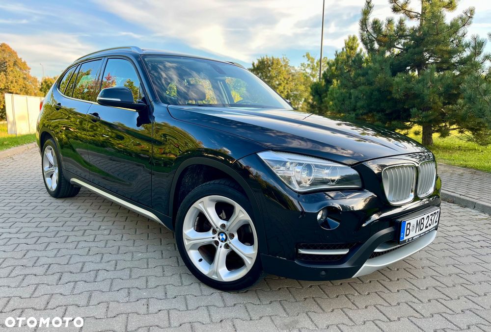 BMW X1 xDrive20i Sport Line - 15