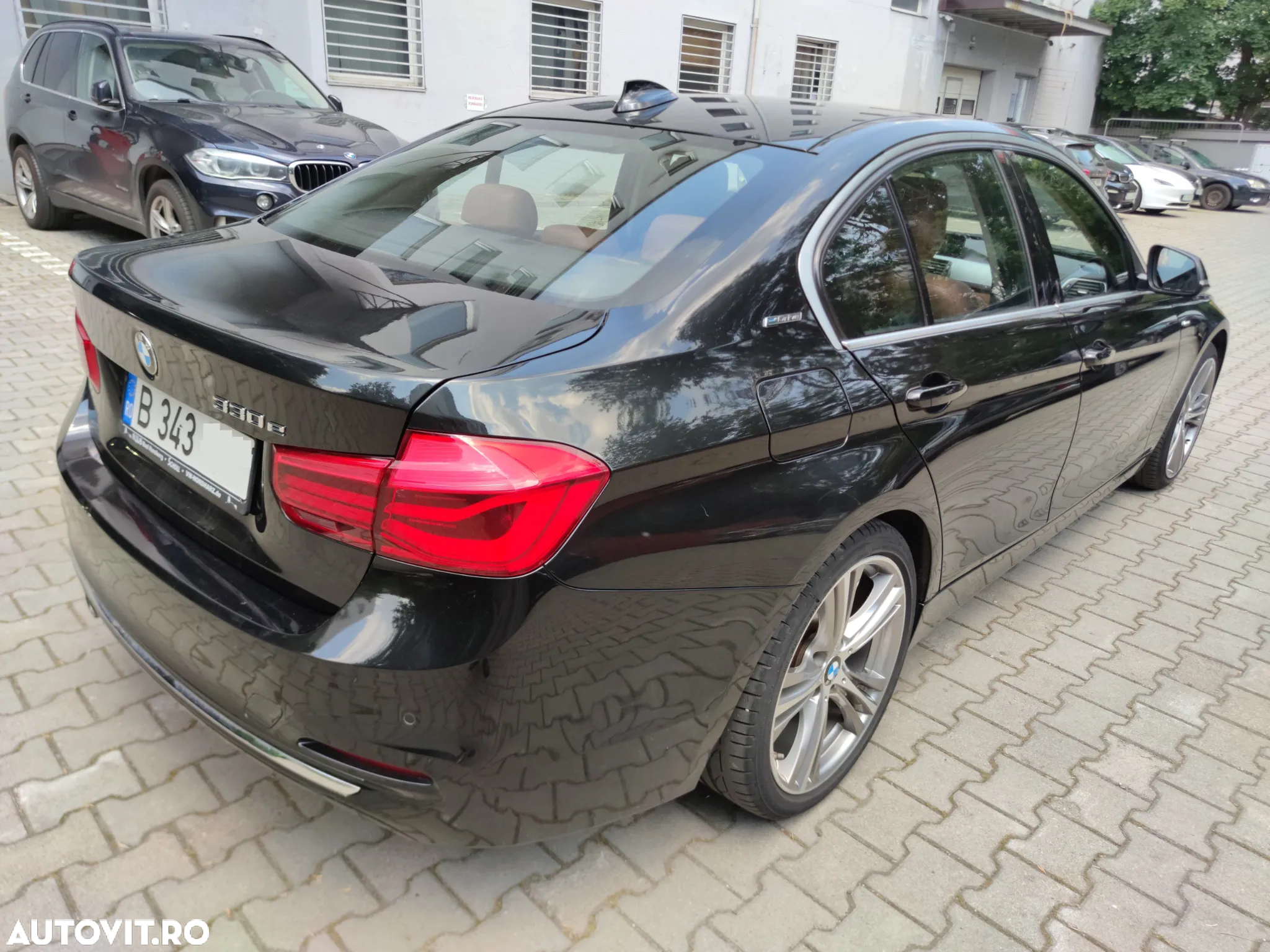 BMW Seria 3 330e iPerformance Luxury Line - 10