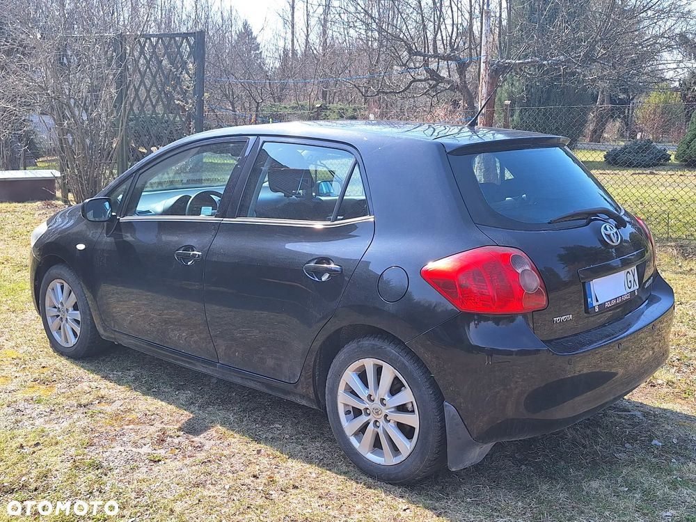 Toyota Auris 2.0 D-4D Sol - 4
