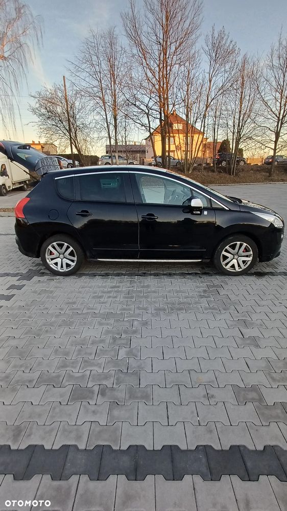 Peugeot 3008 2.0 HDi HYbrid4 - 21