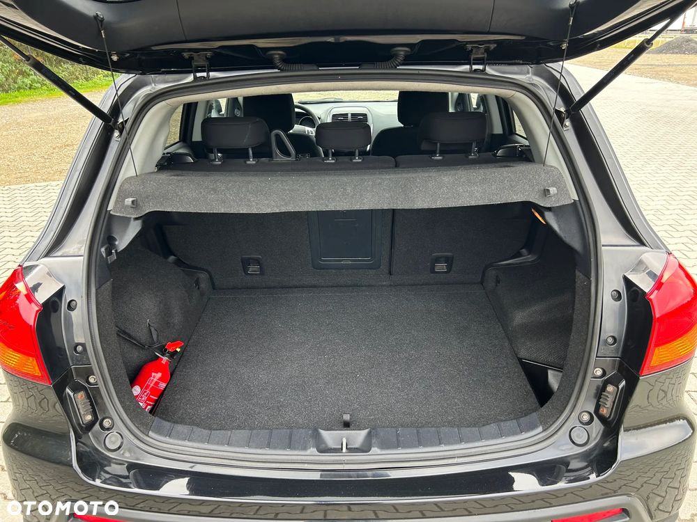 Mitsubishi ASX - 8