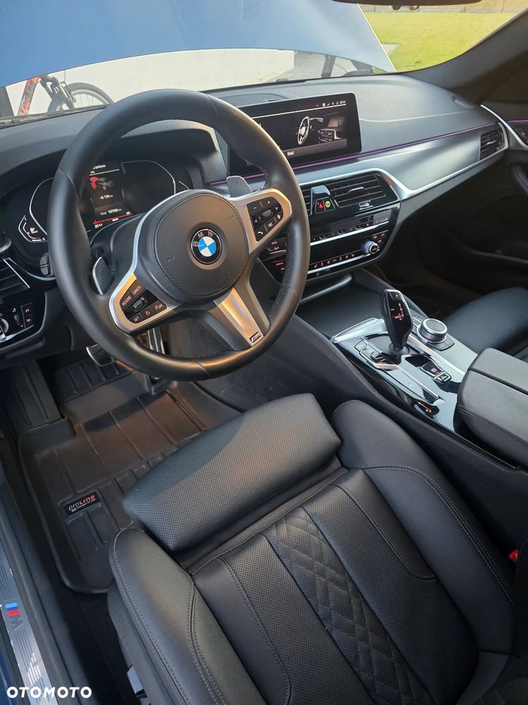 BMW Seria 5 520d xDrive MHEV Sport - 13
