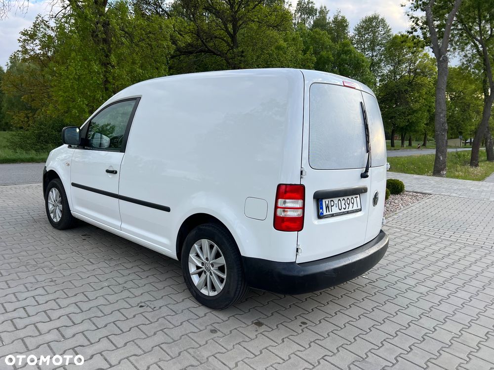 Volkswagen Caddy - 9