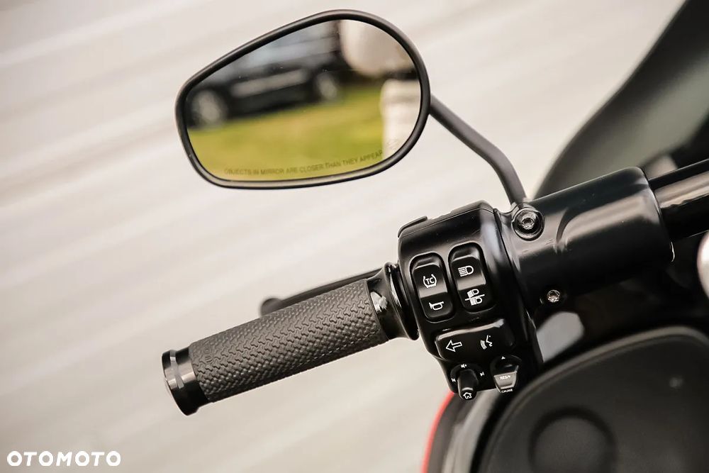Harley-Davidson FLHXS Special - 11