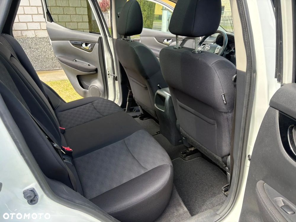 Nissan Qashqai - 15