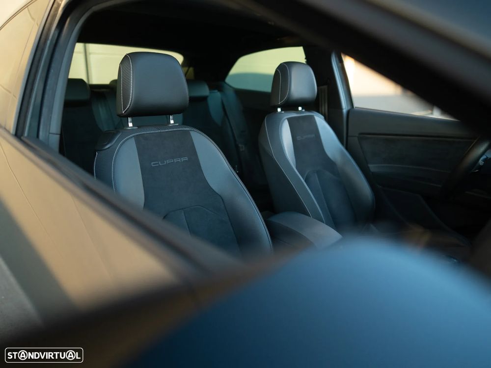 SEAT Leon 2.0 TSI Cupra DSG S/S - 13