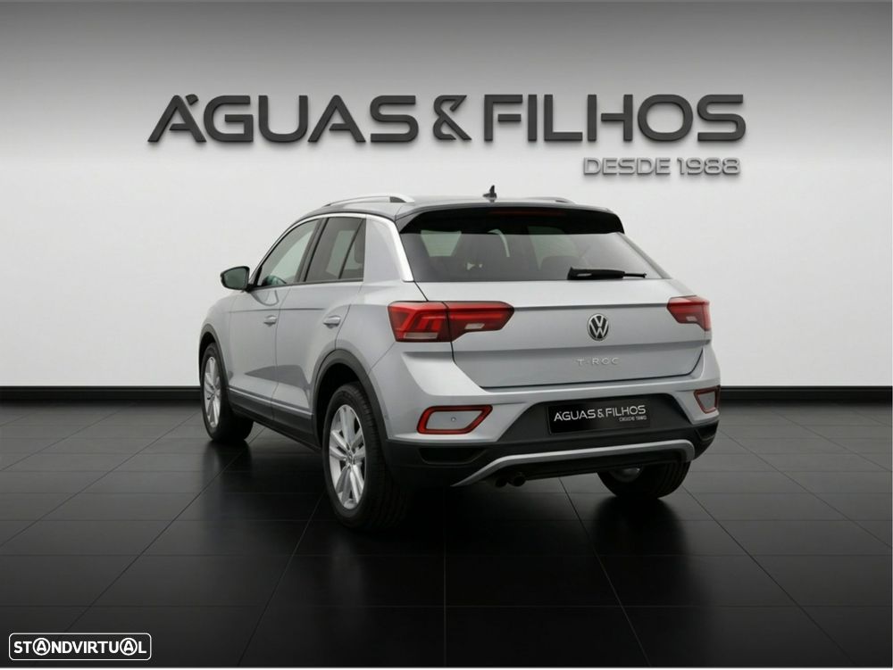 VW T-Roc 1.5 TSI Life DSG - 2