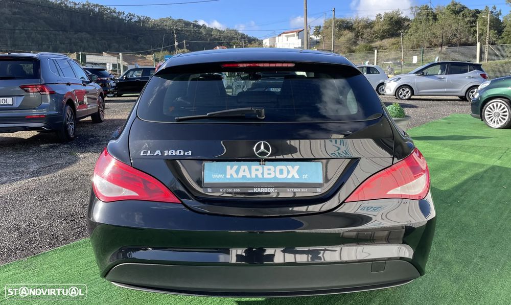 Mercedes-Benz CLA 180 Shooting Brake d 7G-DCT - 7