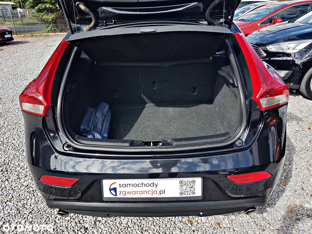 Volvo V40 D3 Kinetic - 18