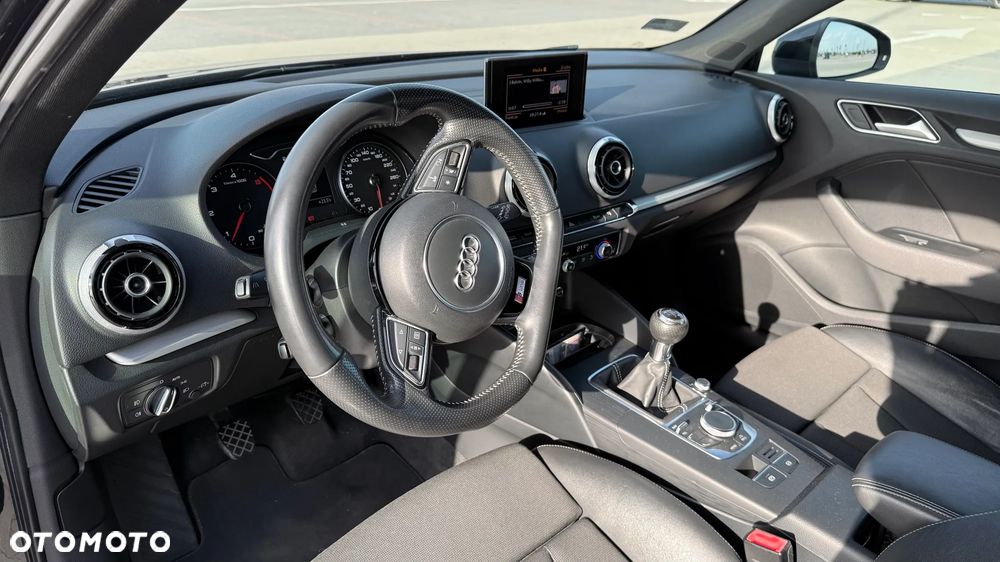 Audi A3 Sportback 2.0 TDI (clean diesel) S line Sportpaket - 12