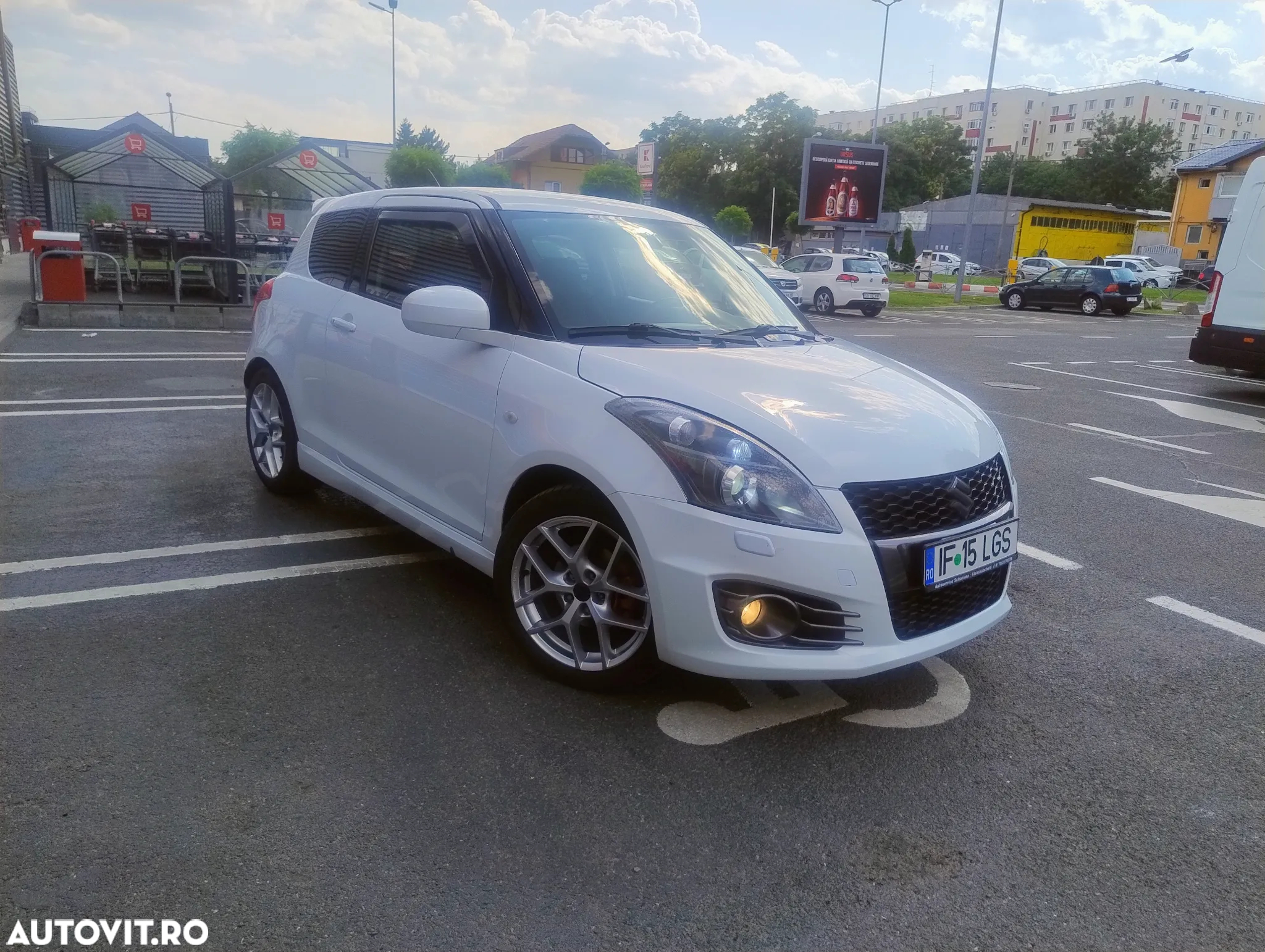 Suzuki Swift 1.6 Sport - 13