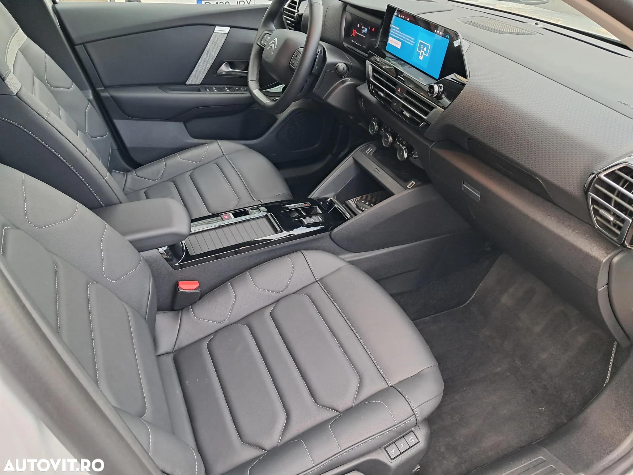 Citroën C4 1.2 PureTech 130 S&S EAT8 MAX - 24