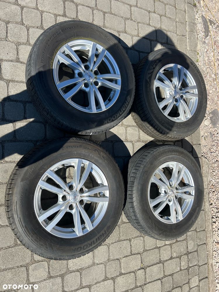 Koła Zimowe Kia Hyundai 5x114.3 ET30 215/70/16 - 2