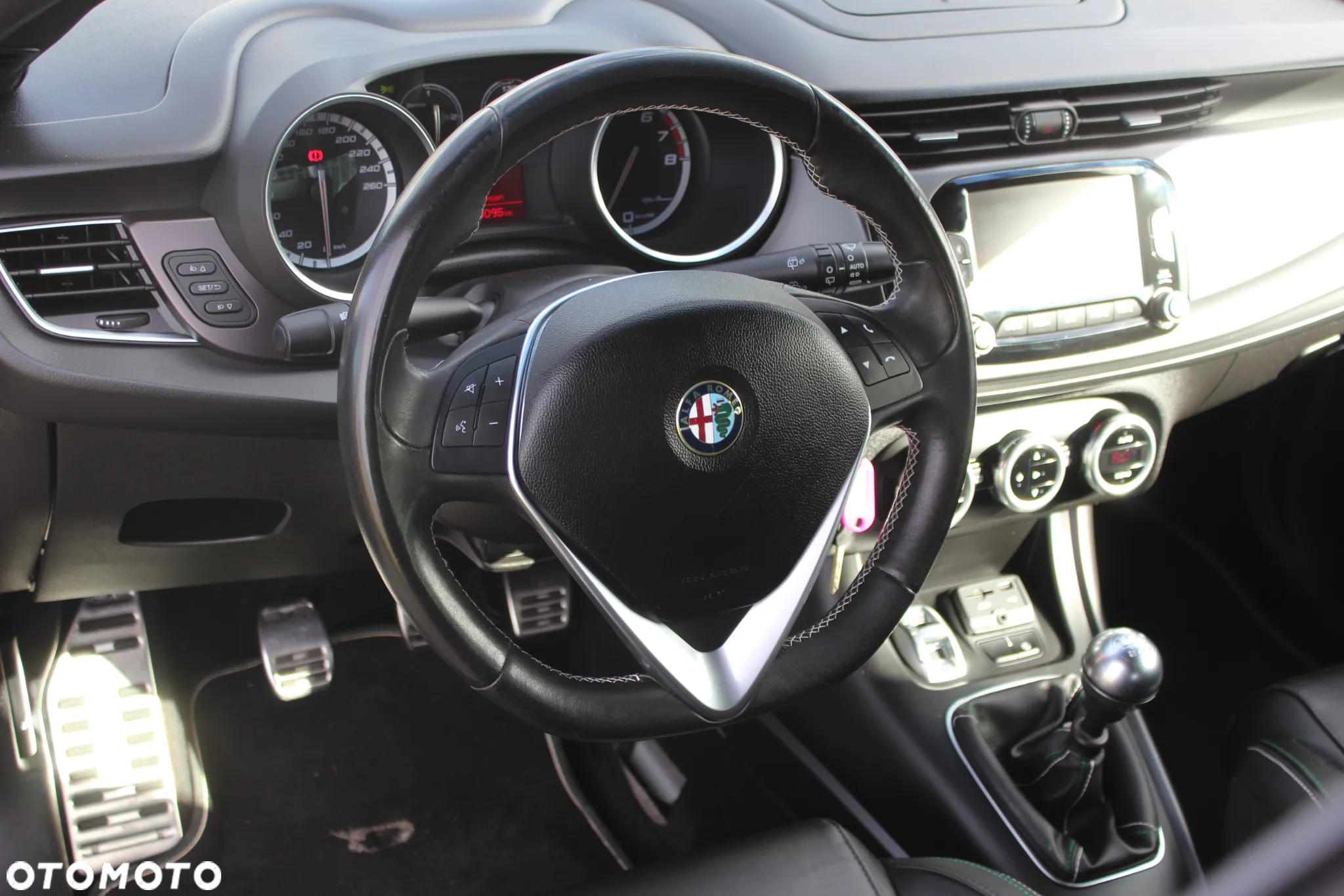 Alfa Romeo Giulietta 1.4 TB MultiAir Exclusive - 15