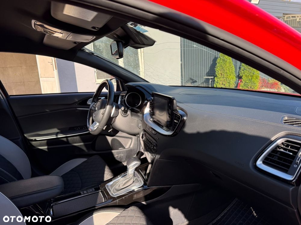 Kia ProCeed 1.4 T-GDI GT Line DCT - 18