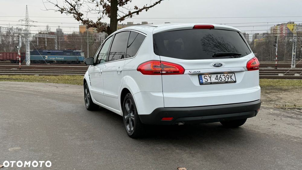 Ford S-Max 2.0 TDCi DPF Titanium - 12