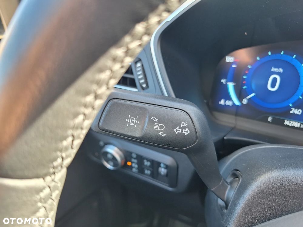 Ford Kuga 1.5 EcoBoost FWD Titanium - 38