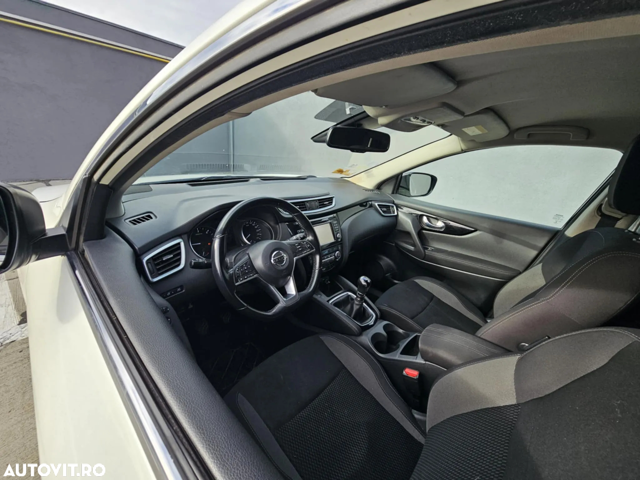 Nissan Qashqai 1.6 DCI ALL-MODE 4x4i TEKNA - 4