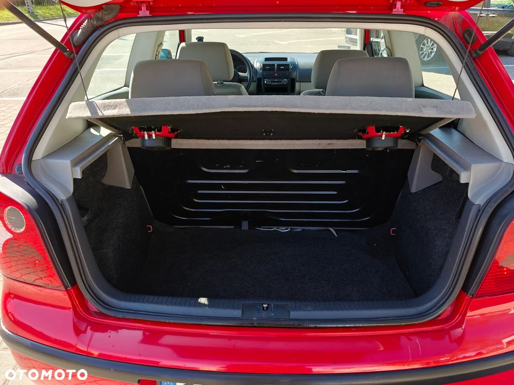 Volkswagen Polo 1.2 Entry - 16