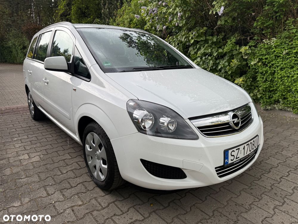 Opel Zafira 1.8 Family - 24
