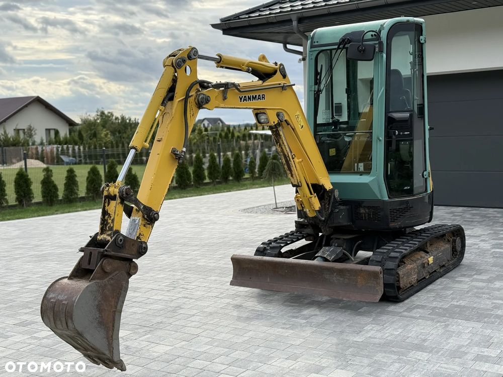 Yanmar VIO 25-4 - 17