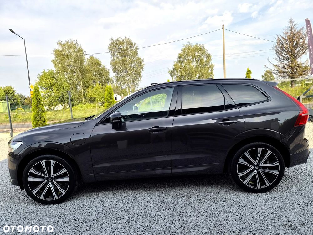 Volvo XC 60 T6 Plug-In Hybrid AWD Plus Black Edition - 30