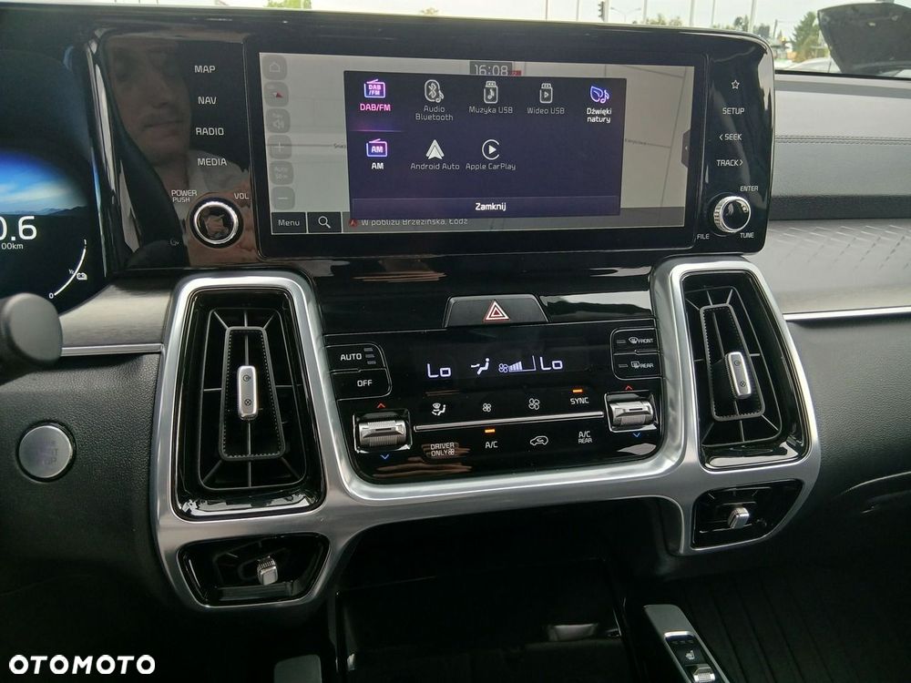 Kia Sorento - 24
