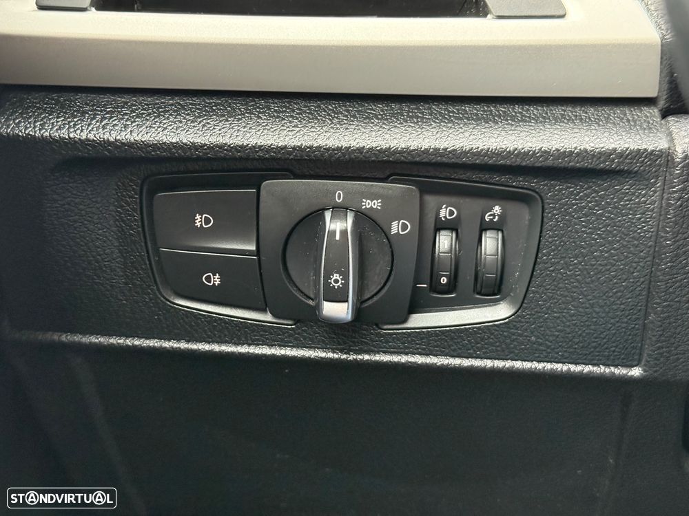 BMW 118 d Sport Line - 23