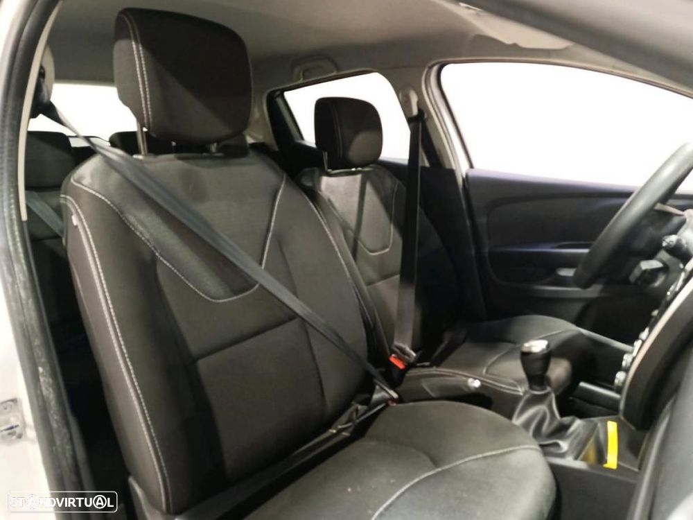 Renault Clio 1.5 dCi Zen - 6