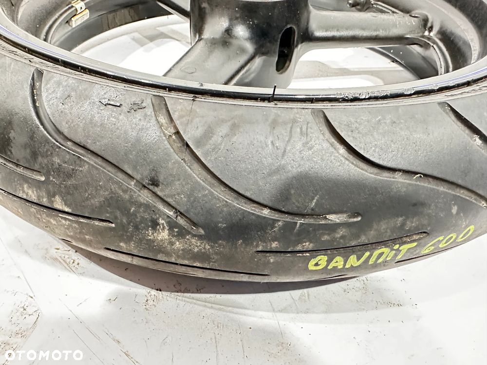 Felga przód  Suzuki Bandit 600 GSF 00-04R - 2