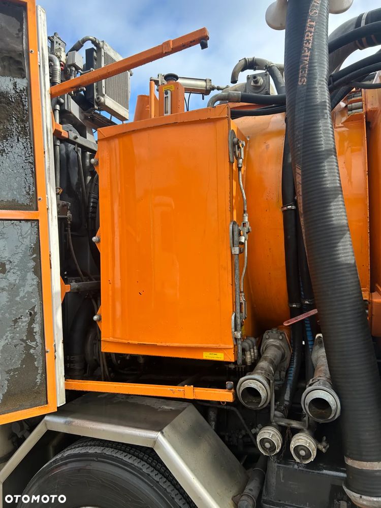 Mercedes-Benz ACTROS 3243 KAISER AQUASTER WUKO - 9