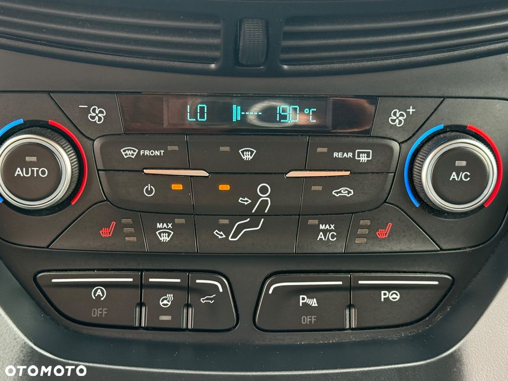 Ford Kuga 2.0 TDCi 4WD Titanium Plus - 22