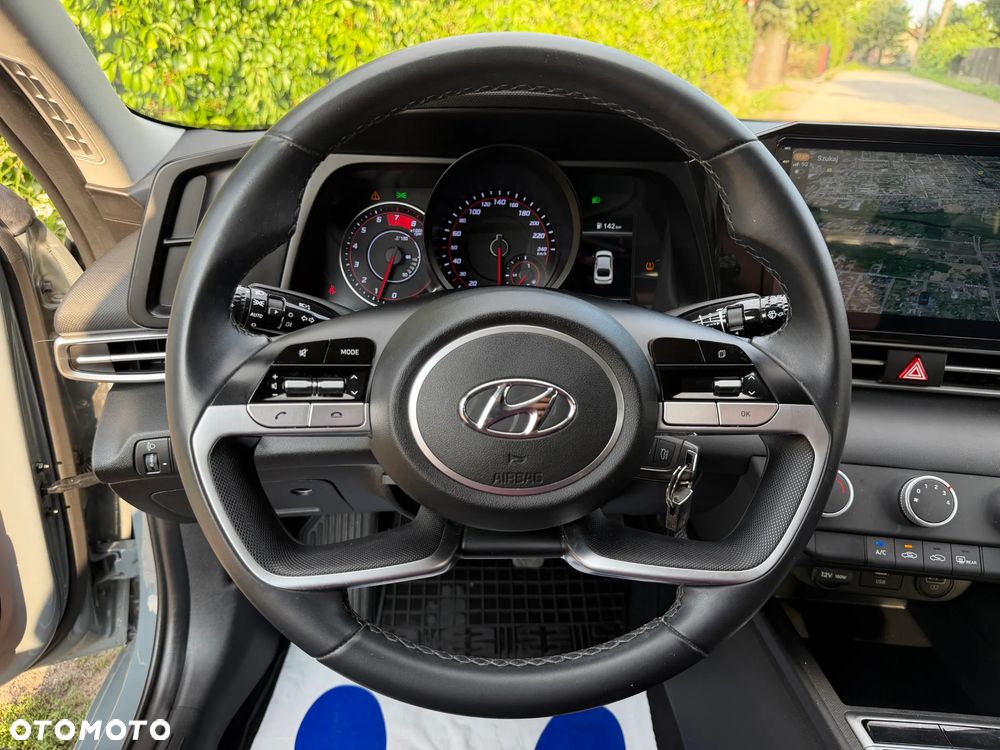 Hyundai Elantra 1.6 Modern - 26