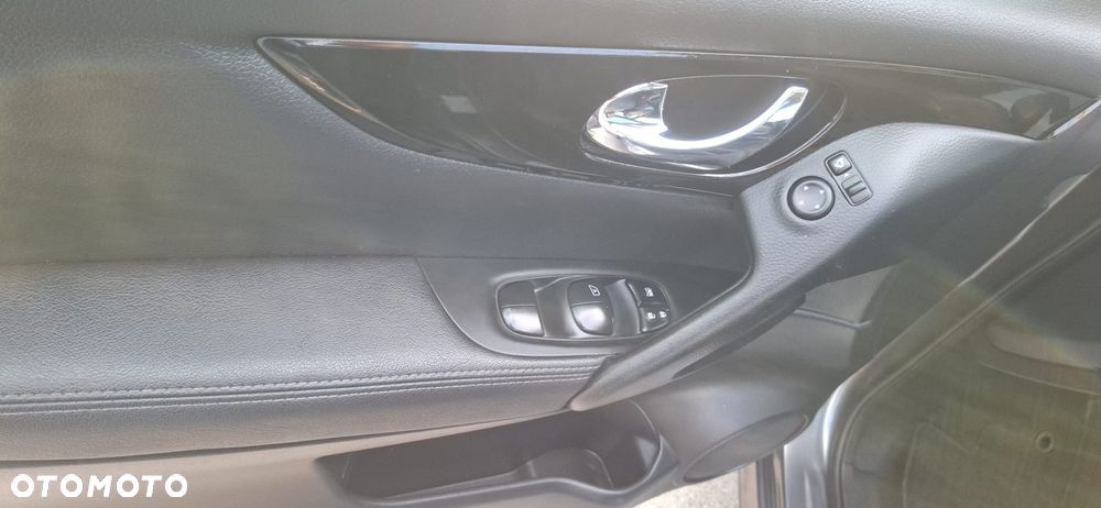 Nissan Qashqai - 13