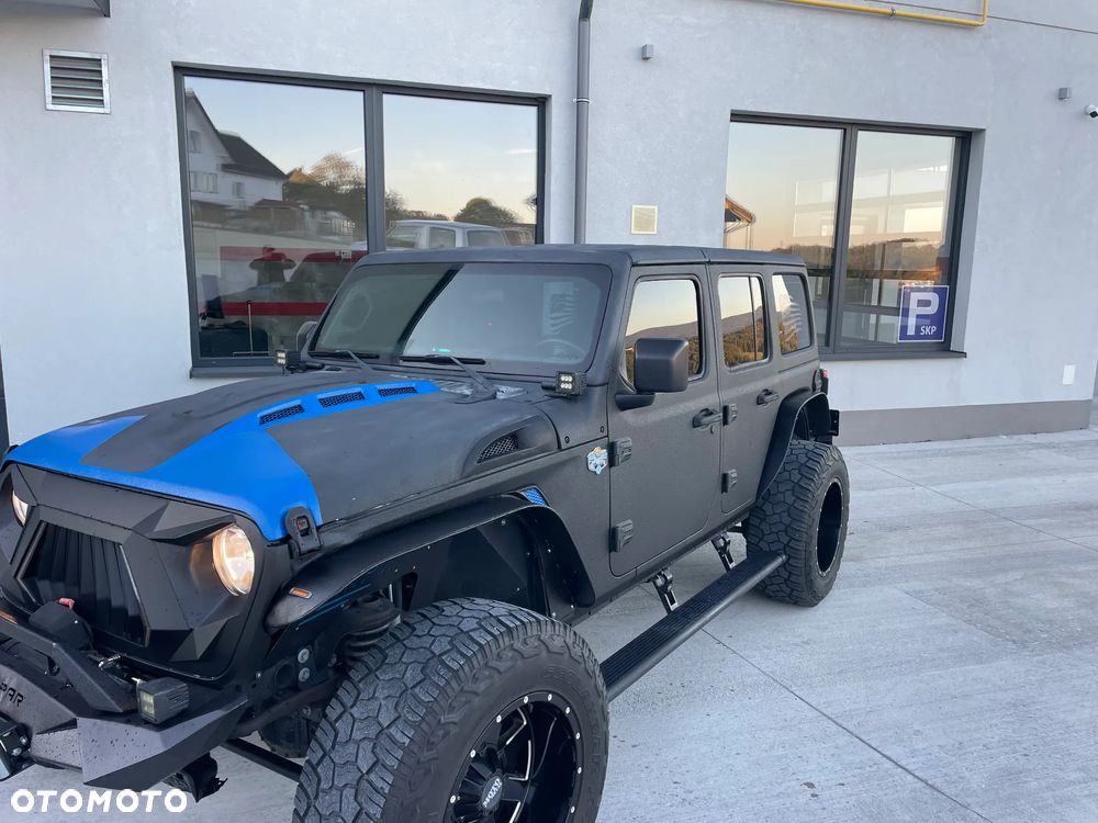Jeep Wrangler - 13