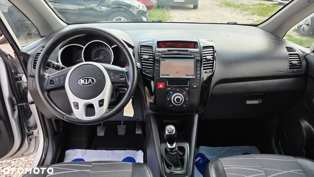 Kia Venga 1.4 CVVT Titanium Collection - 16