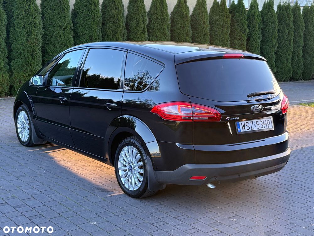 Ford S-Max 2012 photo 4