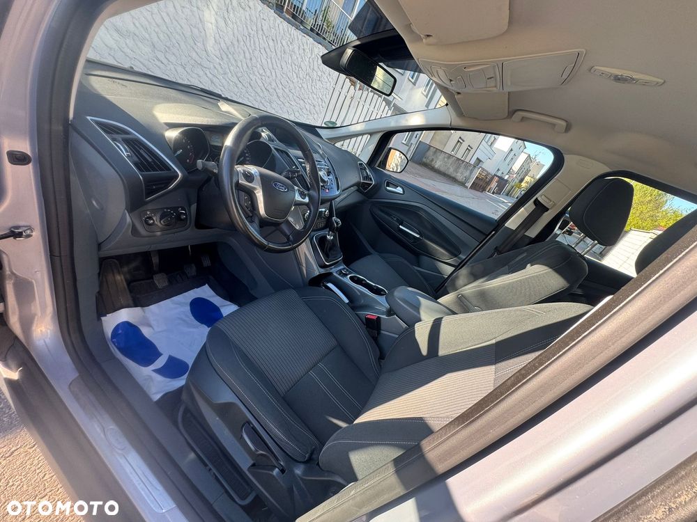 Ford Grand C-MAX - 20