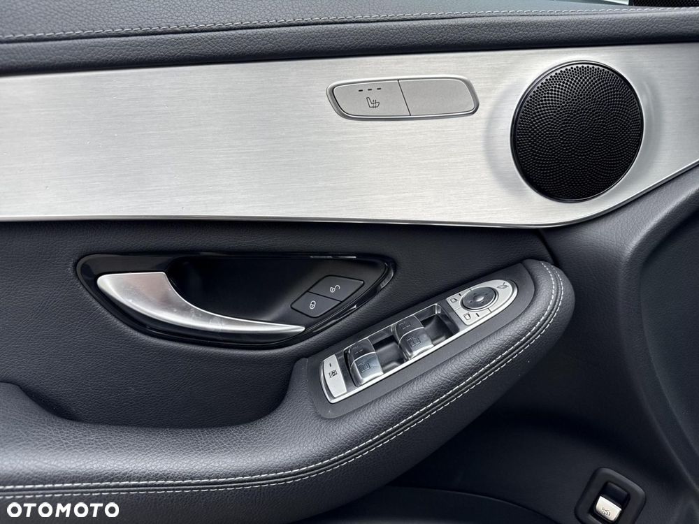 Mercedes-Benz GLC - 9