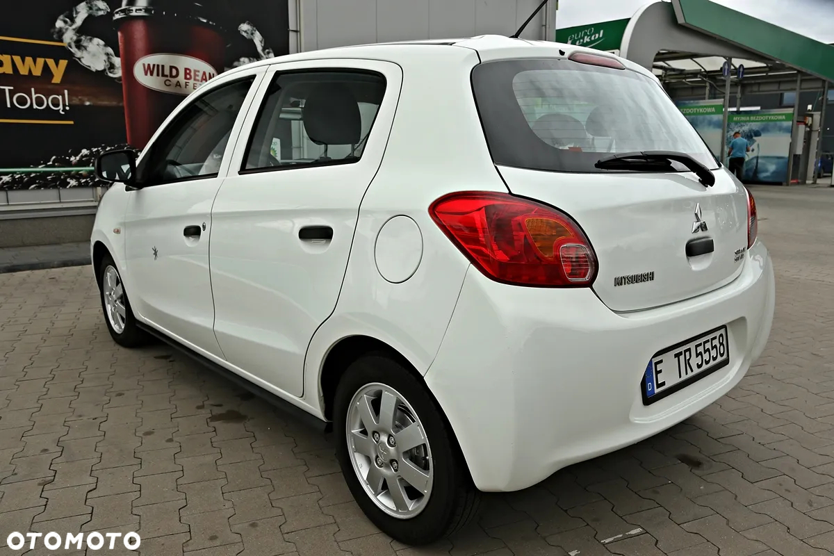 Mitsubishi Space Star - 21