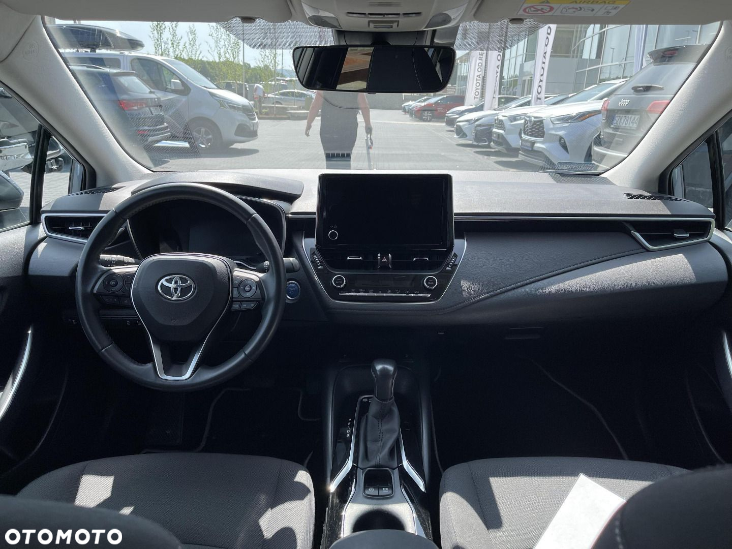 Toyota Corolla - 10