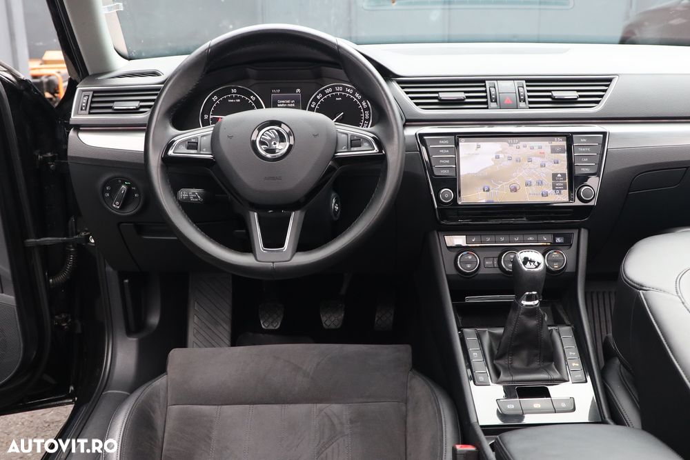 Skoda Superb Combi 2.0 TDI 4x4 SportLine - 5