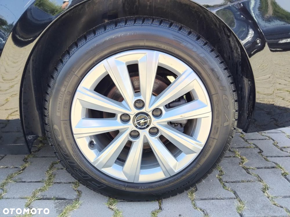 Opel Astra 1.2 T Edition S&S - 7