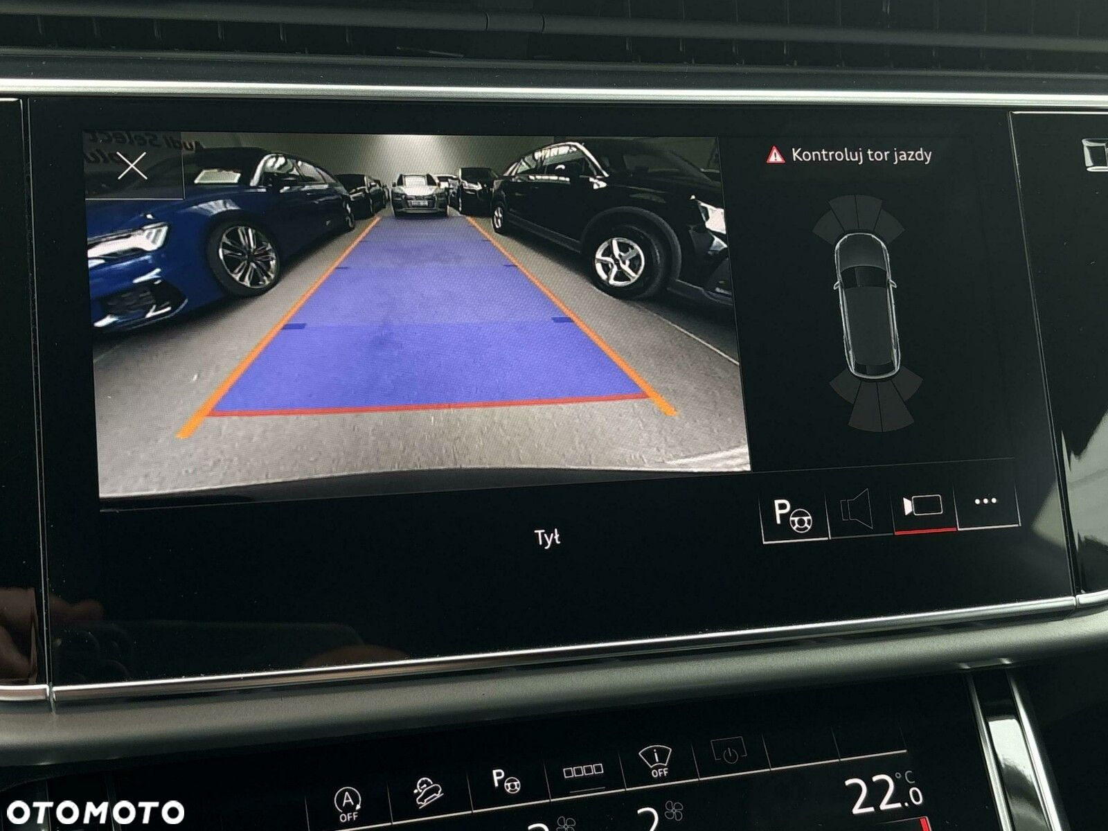 Audi Q8 - 24