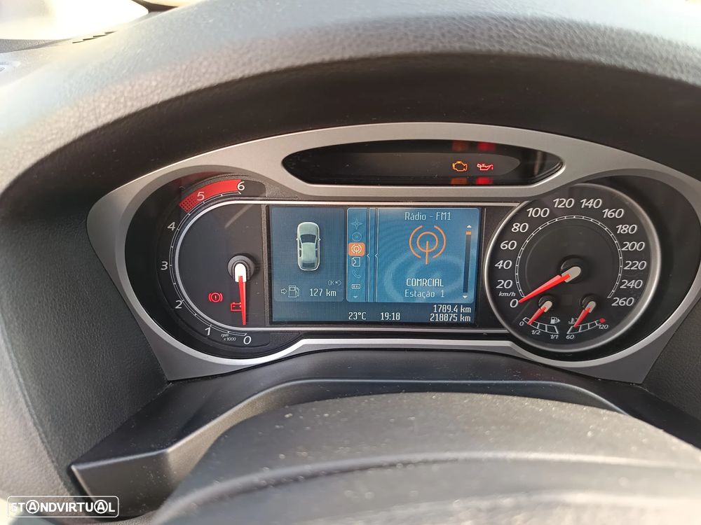 Ford S-Max 1.8 TDCi Titanium 7L - 19