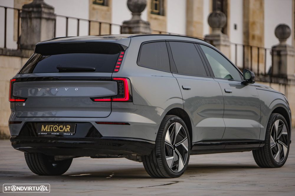 Volvo EX90 Twin Performance AWD Plus (7L) - 12