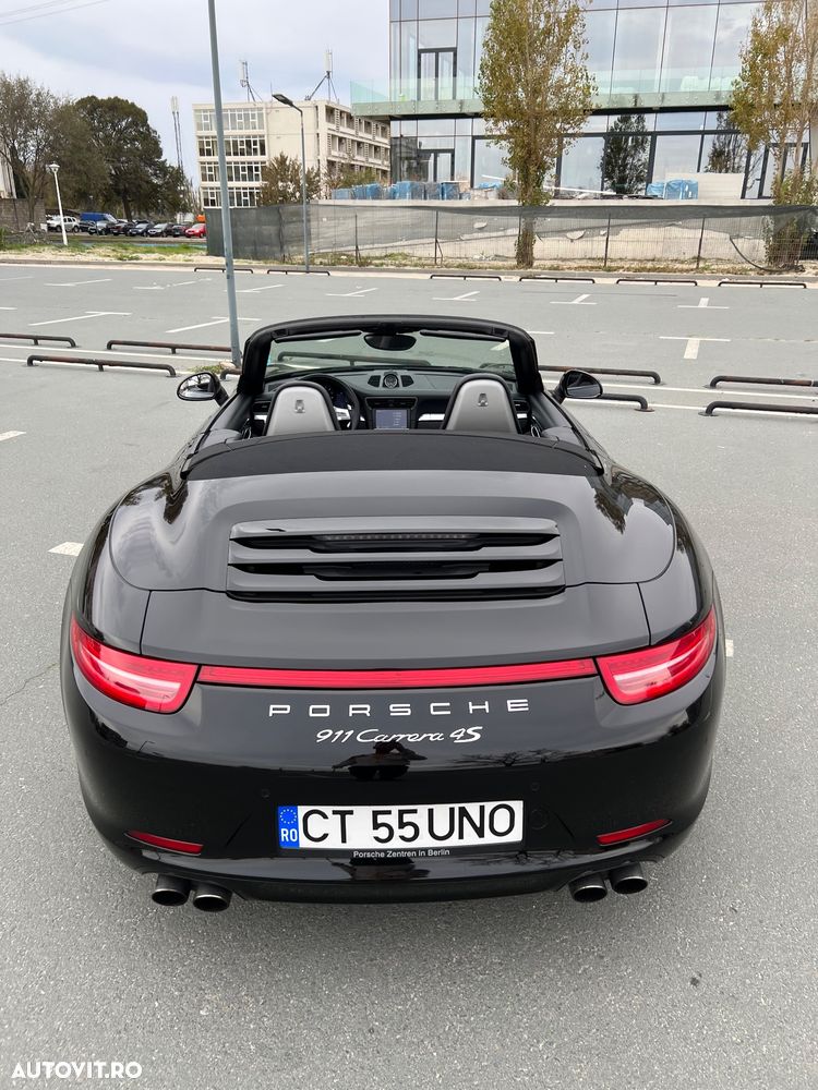 Porsche 911 Carrera 4S PDK - 16