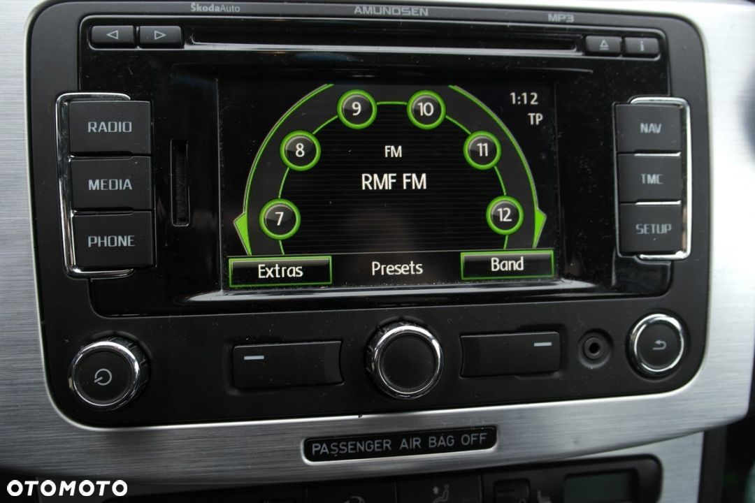 NAWIGACJA RNS310 AMUNDSEN SKODA RADIO CD - 1